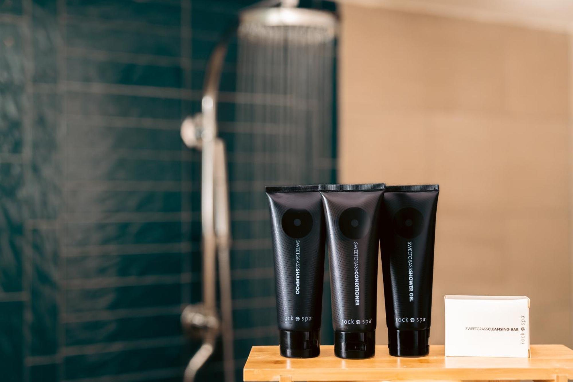 Hard Rock Hotel & Casino Punta Cana (Adults Only) المظهر الخارجي الصورة Shower gel