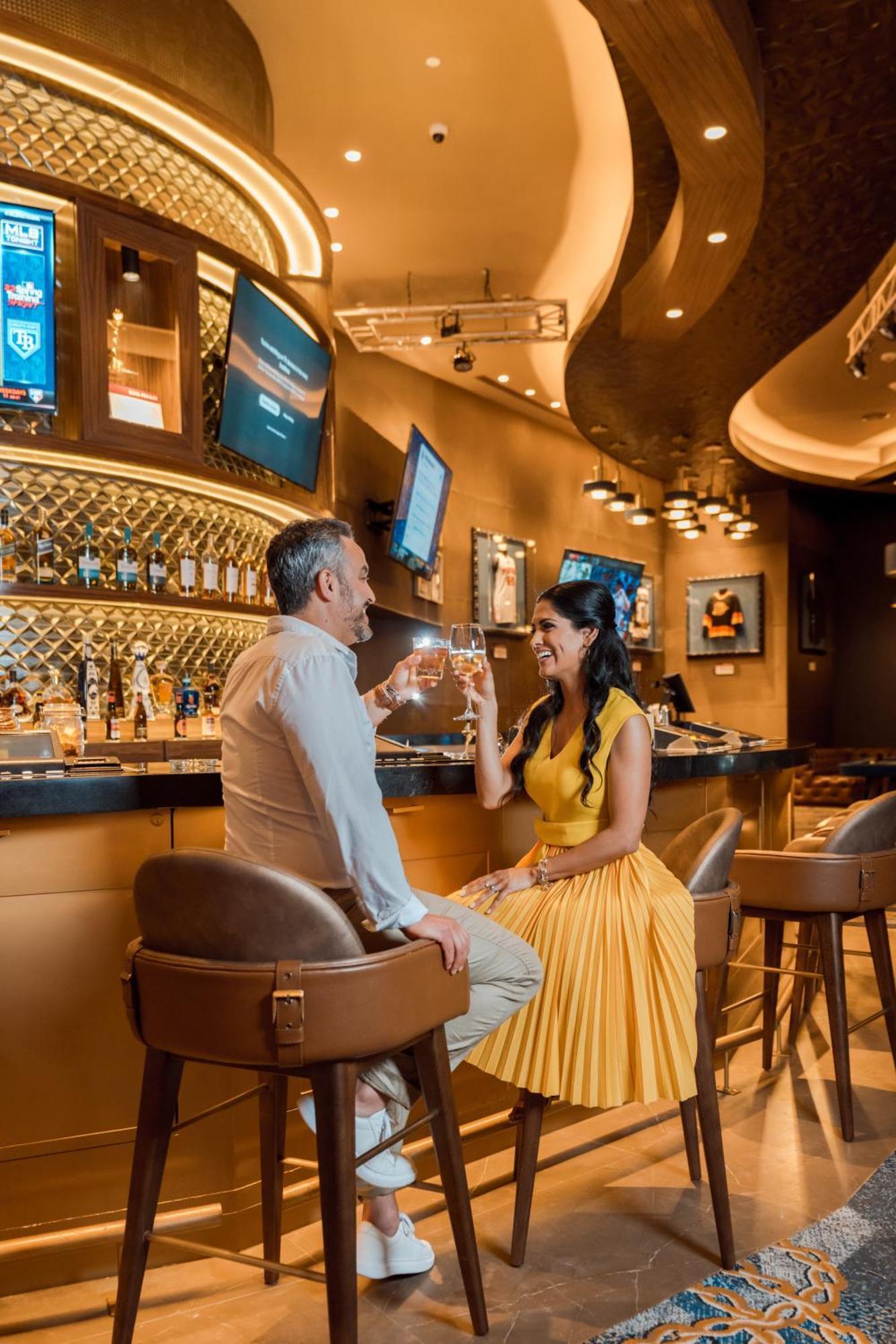 Hard Rock Hotel & Casino Punta Cana (Adults Only) المظهر الخارجي الصورة The Bar